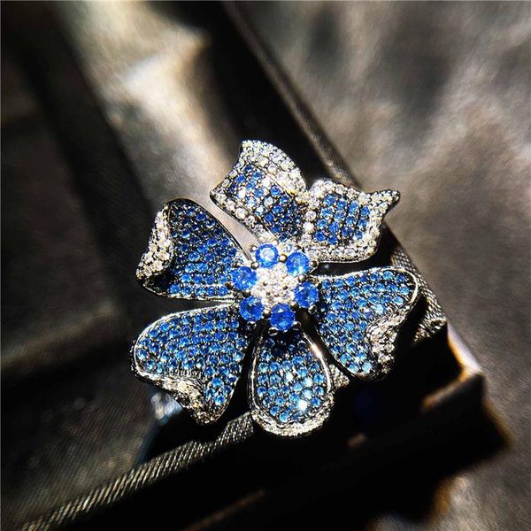 wedding rings luxury banquet jewelry gift exquisite micro-inlaid stones ring women fashion crystal flower open bride accessories, Slivery;golden
wedding rings luxury banquet jewelry gift exquisite micro-inlaid stones ring women fashion crystal flower open bride accessories, Slivery;golden