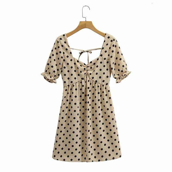 rompers 2021 female fashion dwaterwater printing short rentals wrapping dressed up skinny party dinner, Black;white
rompers 2021 female fashion dwaterwater printing short rentals wrapping dressed up skinny party dinner, Black;white