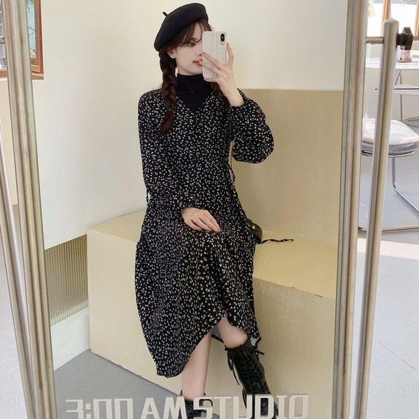 autumn winter retro false two-piece patchwork floral dress women's clothing quality dresses for women vestido de mujer casual, Black;gray
autumn winter retro false two-piece patchwork floral dress women's clothing quality dresses for women vestido de mujer casual, Black;gray