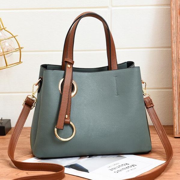 women handbags chain bags good quality leather classic style ladies tote womens shoulder bag crossbody clutch
women handbags chain bags good quality leather classic style ladies tote womens shoulder bag crossbody clutch
