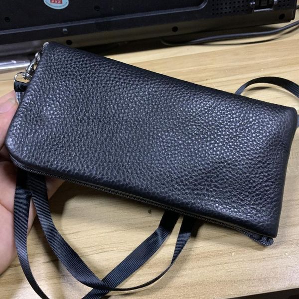 cell phone pouches for samsung galaxy s21 ultra plus m62 f62 m12 a32 4g 5g m02s a02 halter genuine leather mobile bag+lanyard cover case 
cell phone pouches for samsung galaxy s21 ultra plus m62 f62 m12 a32 4g 5g m02s a02 halter genuine leather mobile bag+lanyard cover case