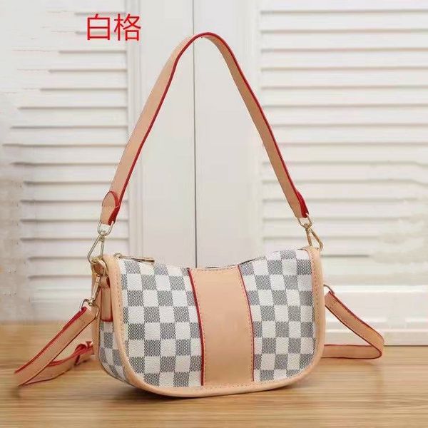 sporty flower classic brand bag women's handbag fashion saddle bag letter slant shoulder clutch true wallet bag
sporty flower classic brand bag women's handbag fashion saddle bag letter slant shoulder clutch true wallet bag