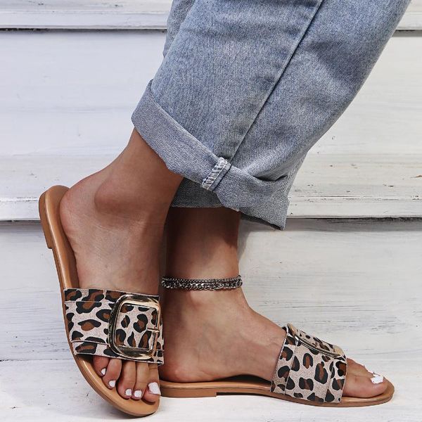 slippers 2021 slides women outdoor summer girl party beach holiday pu leather flat heel sandals shoes big size 35-43, Black
slippers 2021 slides women outdoor summer girl party beach holiday pu leather flat heel sandals shoes big size 35-43, Black