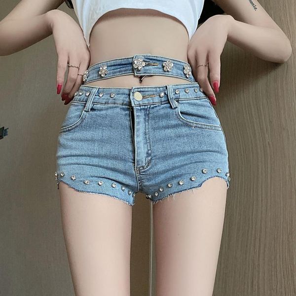women's shorts european design sense summer high waist slim hollow heavy beaded diamond denim women fashion streetwear 2021, White;black
women's shorts european design sense summer high waist slim hollow heavy beaded diamond denim women fashion streetwear 2021, White;black