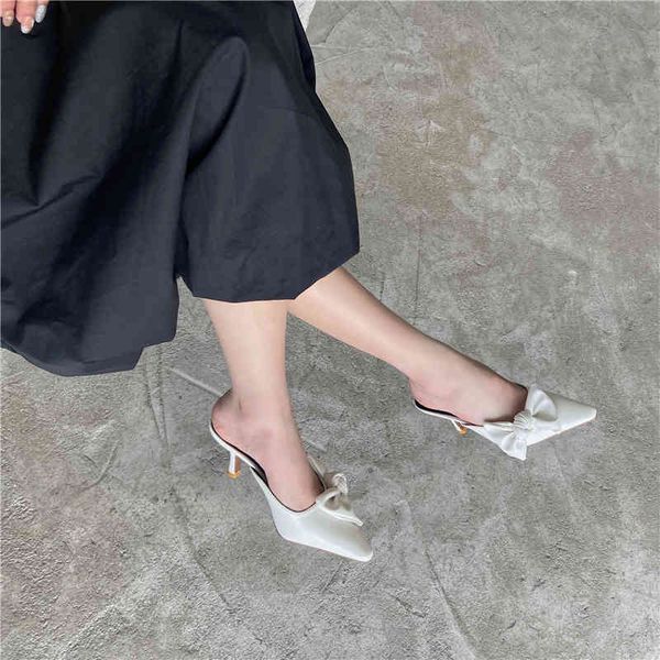 fashion women slippers pointed toe thin high heels bow ladies casual slides party pumps dress shoes woman elegant flip flop 210513, Black
fashion women slippers pointed toe thin high heels bow ladies casual slides party pumps dress shoes woman elegant flip flop 210513, Black