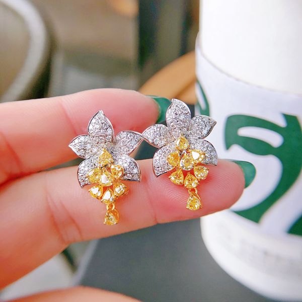 flower 925 sterling silver dangle earring lab z diamond party wedding drop earrings for women bridal charm jewelry gift, Golden;silver
flower 925 sterling silver dangle earring lab z diamond party wedding drop earrings for women bridal charm jewelry gift, Golden;silver