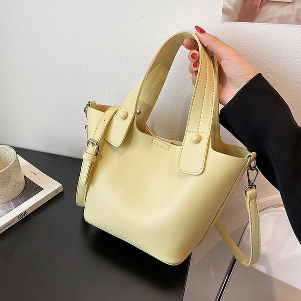 evening bags women bag summer 2021 fashion women's messenger versatile advanced sense portable bucket
evening bags women bag summer 2021 fashion women's messenger versatile advanced sense portable bucket