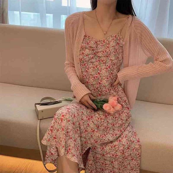 dresses elegant sweet strap women square collar evening party floral beach office lady korean dress 2021 summer sleeveless, Black;gray
dresses elegant sweet strap women square collar evening party floral beach office lady korean dress 2021 summer sleeveless, Black;gray