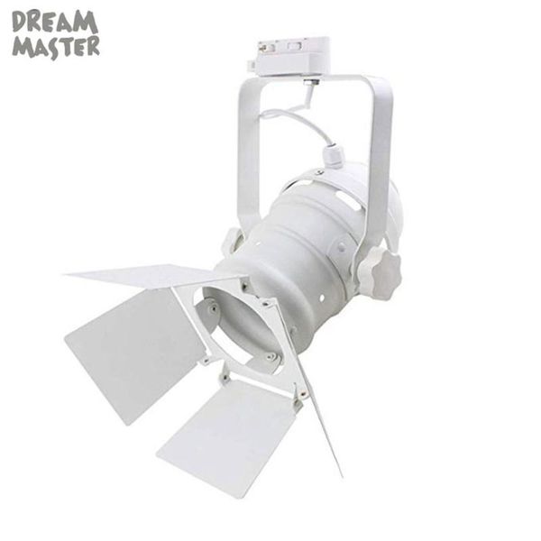 vintage or modern industrial track lamp theatre light with 4-leaf barn doors white paint rail spotlights for bar cafe store lights
vintage or modern industrial track lamp theatre light with 4-leaf barn doors white paint rail spotlights for bar cafe store lights