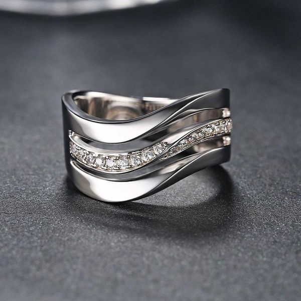wedding rings vagzeb fashion contracted office lady finger silver color wave shape shine cz stone simple daily wear party women jewelry, Slivery;golden
wedding rings vagzeb fashion contracted office lady finger silver color wave shape shine cz stone simple daily wear party women jewelry, Slivery;golden