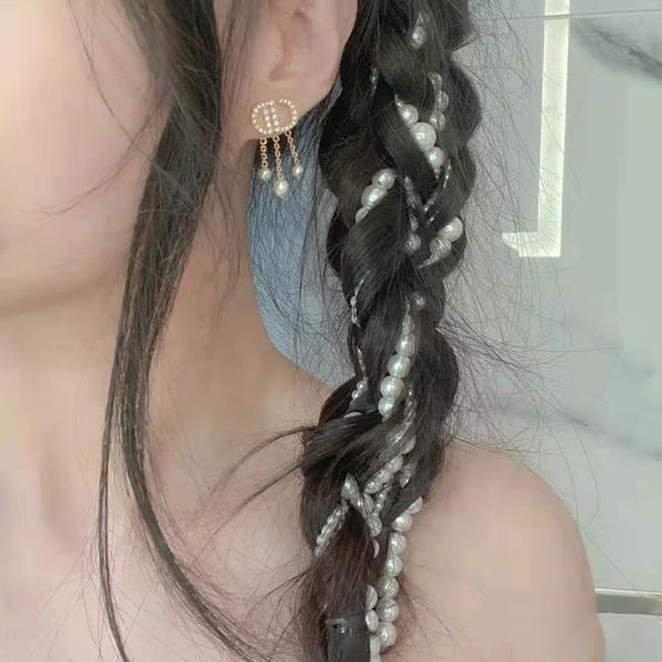 special offer 70% off luxury jewelry tassel chain pearl dijia zircon letter fashion junior high school earrings, Golden
special offer 70% off luxury jewelry tassel chain pearl dijia zircon letter fashion junior high school earrings, Golden