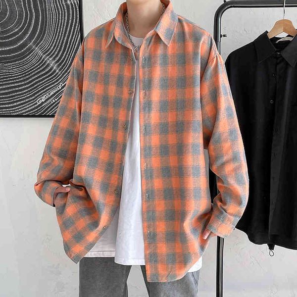 men's casual shirts spring 2021 fashion men's plaid flannel shirt, long sleeved jacket, cardigan, White;black
men's casual shirts spring 2021 fashion men's plaid flannel shirt, long sleeved jacket, cardigan, White;black