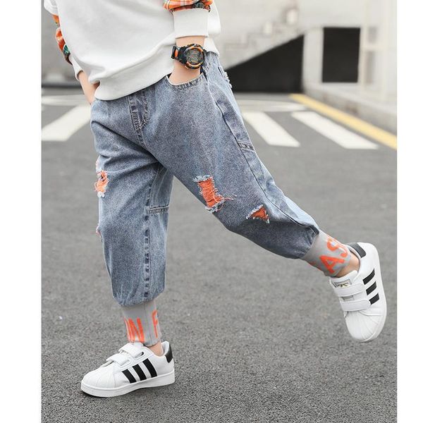 jeans spring autumn children handsome loose trousers boys girls broken hole bowboy baby long pants toddler denim clothing, Blue
jeans spring autumn children handsome loose trousers boys girls broken hole bowboy baby long pants toddler denim clothing, Blue