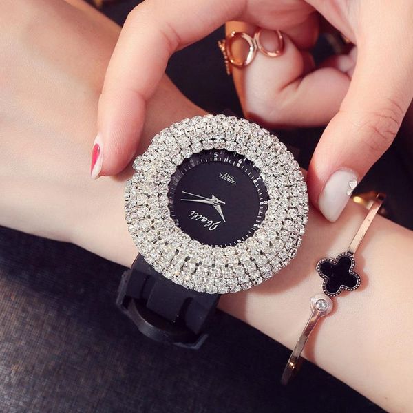 wristwatches 2021 luxury women's watches austrian crystal lady dress watch rhinestone bracelet diamond clock relogio feminino, Slivery;brown
wristwatches 2021 luxury women's watches austrian crystal lady dress watch rhinestone bracelet diamond clock relogio feminino, Slivery;brown