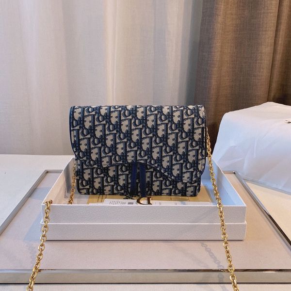 new 2021 hand saddle christian canvas embroidery chain messenger bag small square card retro women's bagtbpv
new 2021 hand saddle christian canvas embroidery chain messenger bag small square card retro women's bagtbpv