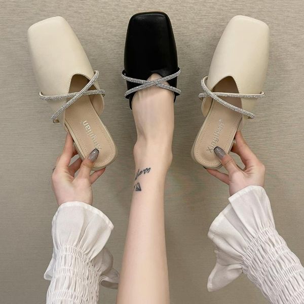net celebrity square head slippers female 2021 spring and autumn korean style simple retro fashion outer wear half drag., Black
net celebrity square head slippers female 2021 spring and autumn korean style simple retro fashion outer wear half drag., Black