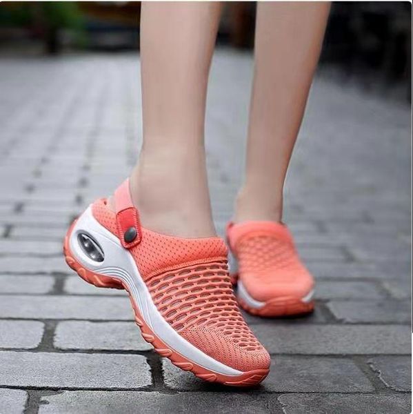 sandals baotou 2021 summer pure color lightweight breathable mesh casual sports running two-wear and slippers, Black
sandals baotou 2021 summer pure color lightweight breathable mesh casual sports running two-wear and slippers, Black