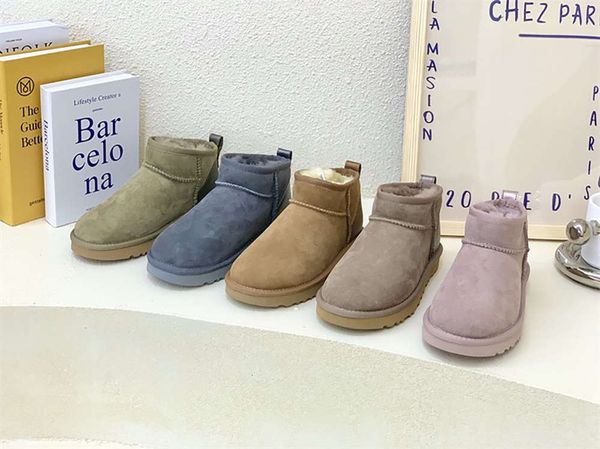 designer fashion warm mini snow boots fur a low-cut cotton shoes ug colorful series, Black
designer fashion warm mini snow boots fur a low-cut cotton shoes ug colorful series, Black