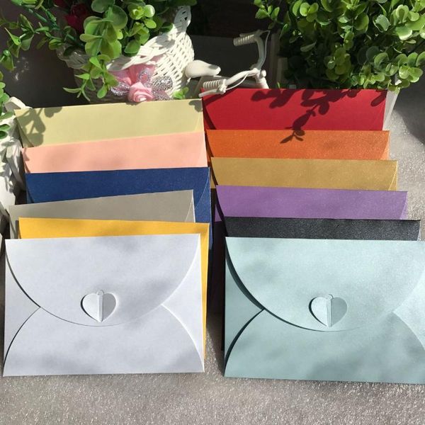 17.5*11cm big 20pcs/bag retro love buckle envelope diy romantic kraft creative heart decoration packing bags
17.5*11cm big 20pcs/bag retro love buckle envelope diy romantic kraft creative heart decoration packing bags