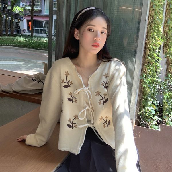 women's sweaters two-piece autumn small design fresh hook embroidery flower age reducing long sleeve mesh 7wjy, White;black
women's sweaters two-piece autumn small design fresh hook embroidery flower age reducing long sleeve mesh 7wjy, White;black