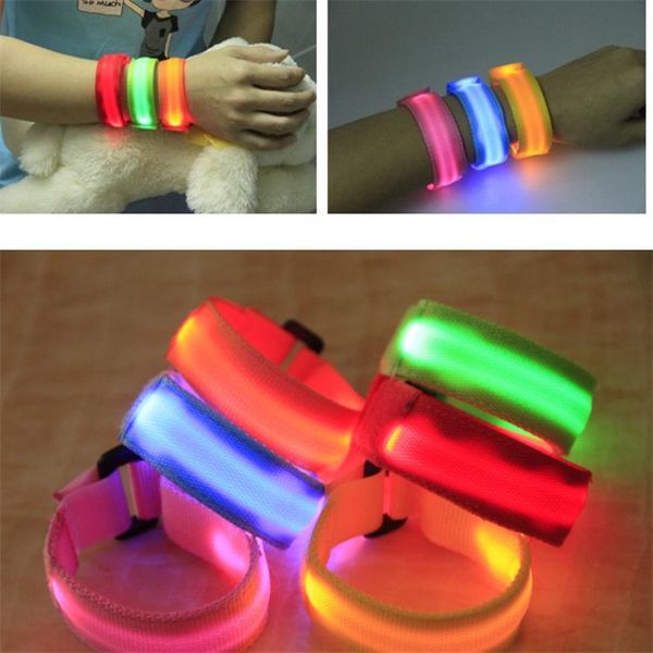 charm bracelets 2021 sports equipment led luminous armband night running and riding safety usb charging his hers bracelet wristband, Golden;silver
charm bracelets 2021 sports equipment led luminous armband night running and riding safety usb charging his hers bracelet wristband, Golden;silver
