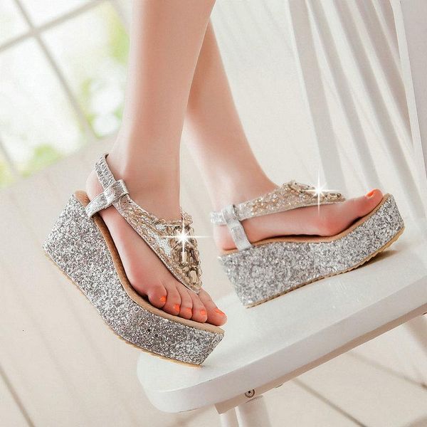 slippers thong women thick soled fashion summer casual shoes lightweight ladies rhinestone flip flops 1b96, Black
slippers thong women thick soled fashion summer casual shoes lightweight ladies rhinestone flip flops 1b96, Black