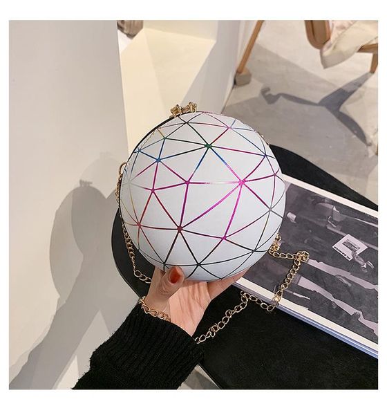 evening bags fashion solid color round ball chain women handbag one-shoulder messenger small bag geometric pattern
evening bags fashion solid color round ball chain women handbag one-shoulder messenger small bag geometric pattern