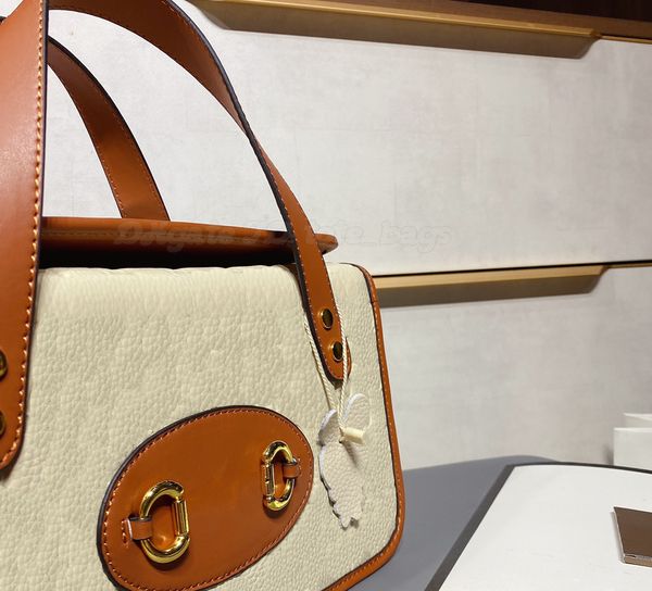 women shoulder coin purses chains tote vintage lady plain handbag 2021 luxurys designers bag trunk shopping fashion handbags casual envelope, Red;black
women shoulder coin purses chains tote vintage lady plain handbag 2021 luxurys designers bag trunk shopping fashion handbags casual envelope, Red;black