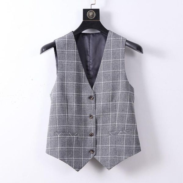 women's vests 2021 spring plaid suit vest women short sleeveless jacket female formal v-neck waistcoat blazer laides a226, Black;white
women's vests 2021 spring plaid suit vest women short sleeveless jacket female formal v-neck waistcoat blazer laides a226, Black;white