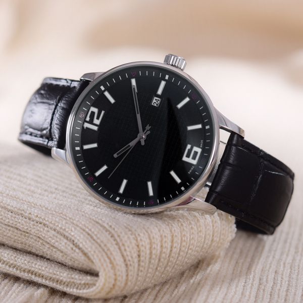 automatic mechanical belt waterproof calendar men's wrist watch, Slivery;brown
automatic mechanical belt waterproof calendar men's wrist watch, Slivery;brown