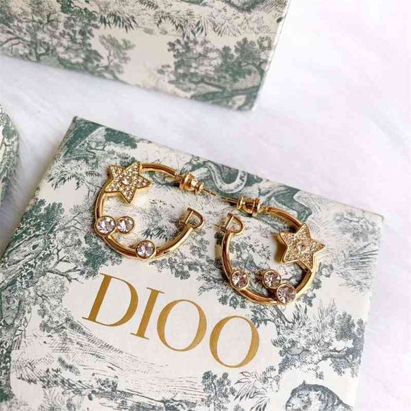 70% off outlet online early spring 2021 counter listed simultaneously, three diamond earrings, super and perfectionism will be included, Golden
70% off outlet online early spring 2021 counter listed simultaneously, three diamond earrings, super and perfectionism will be included, Golden