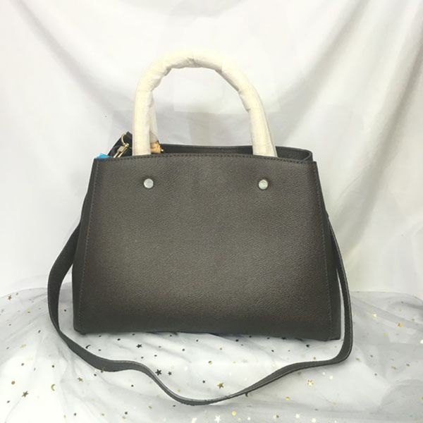 bb mm gm designer totes brown old flower women handbag woman shoulder bag genuine leather hand bags classic fashion tote pursedesigner
bb mm gm designer totes brown old flower women handbag woman shoulder bag genuine leather hand bags classic fashion tote pursedesigner