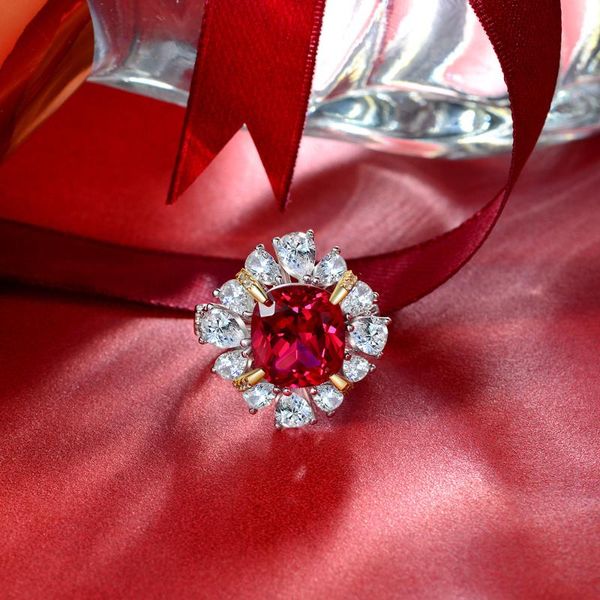 cluster rings 2021 ruby 925 sterling silver ring inlaid 1011 luxury full diamond retro wedding, Golden;silver
cluster rings 2021 ruby 925 sterling silver ring inlaid 1011 luxury full diamond retro wedding, Golden;silver