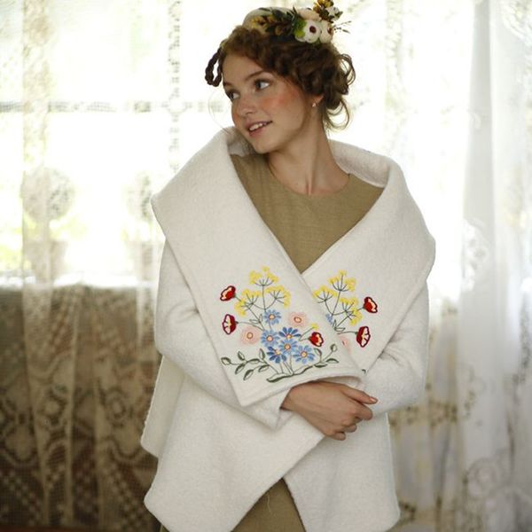 women's wool & blends autumn winter original design women hyacinty embroidered tweed asymmetrical loose short woolen milk white jacket, Black
women's wool & blends autumn winter original design women hyacinty embroidered tweed asymmetrical loose short woolen milk white jacket, Black