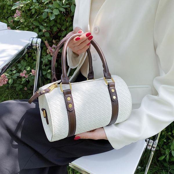 evening bags luxury woven totes retro boston shape handbag dress shoulder bag classic crossbody for women 2021 designer messenger purse
evening bags luxury woven totes retro boston shape handbag dress shoulder bag classic crossbody for women 2021 designer messenger purse