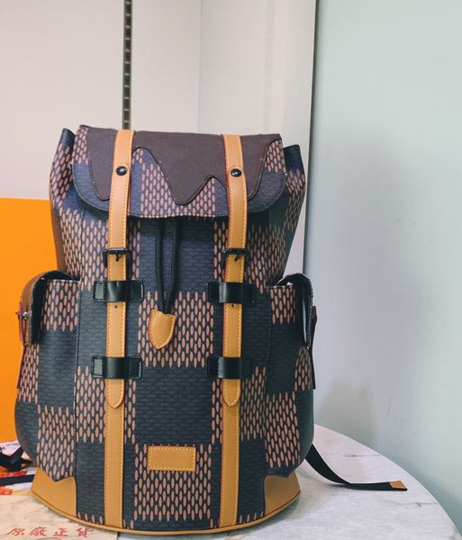 fashion shoulder bag leather designer outdoor sports casual men women34*13*47cm
fashion shoulder bag leather designer outdoor sports casual men women34*13*47cm