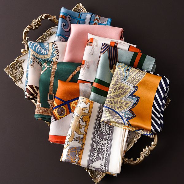 silk gifts silk autumn winter decorative flower small square scarf women's plain crepe satin 53cm, Blue;gray
silk gifts silk autumn winter decorative flower small square scarf women's plain crepe satin 53cm, Blue;gray