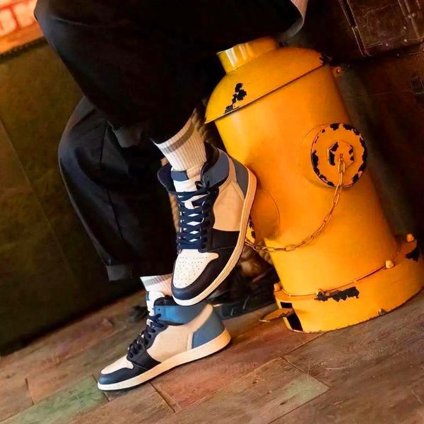jumpman 1 basketball shoes 1s obsidian university blue high-sports fearless trainers men womens retro hyper royal unc size 36-46 us5.5-us13
jumpman 1 basketball shoes 1s obsidian university blue high-sports fearless trainers men womens retro hyper royal unc size 36-46 us5.5-us13