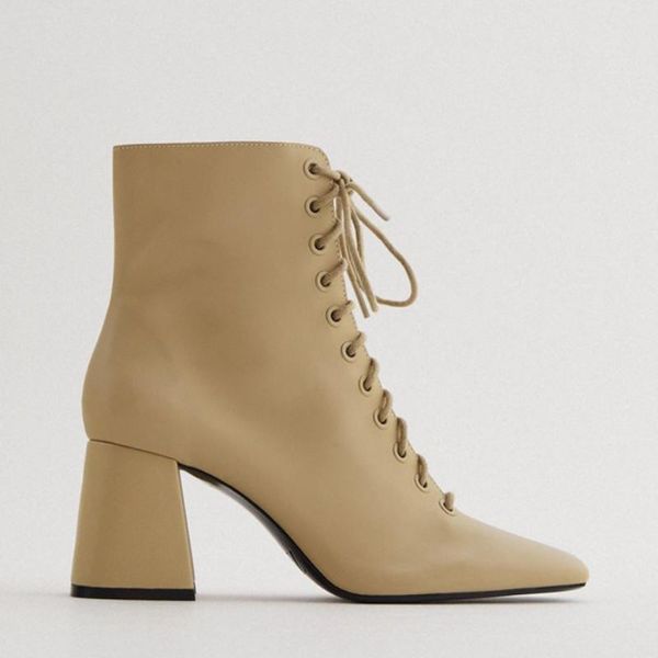 new woman high heel boots square toe lace up winter shoes women fashion cool party ankle boots footwear size 35-40, Black
new woman high heel boots square toe lace up winter shoes women fashion cool party ankle boots footwear size 35-40, Black