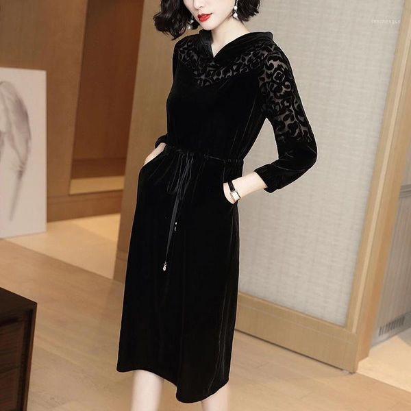 casual dresses korean fall winter female woman hooded hollow out black velour dress , spring high waisted velvet for women with a hood, Black;gray
casual dresses korean fall winter female woman hooded hollow out black velour dress , spring high waisted velvet for women with a hood, Black;gray