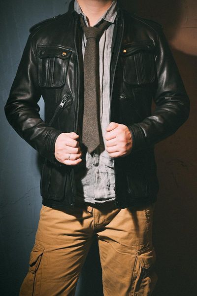 men's leather & faux yr.black classic m65 tanned goatskin jacket.men cool genuine coat.1mm thick clothes
men's leather & faux yr.black classic m65 tanned goatskin jacket.men cool genuine coat.1mm thick clothes