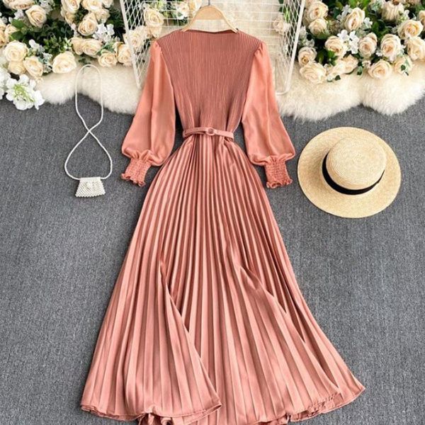 casual dresses elegant dress women o-neck slim high waist solid purple pleated long 2021 fashion spring sleeve vintage party, Black;gray
casual dresses elegant dress women o-neck slim high waist solid purple pleated long 2021 fashion spring sleeve vintage party, Black;gray