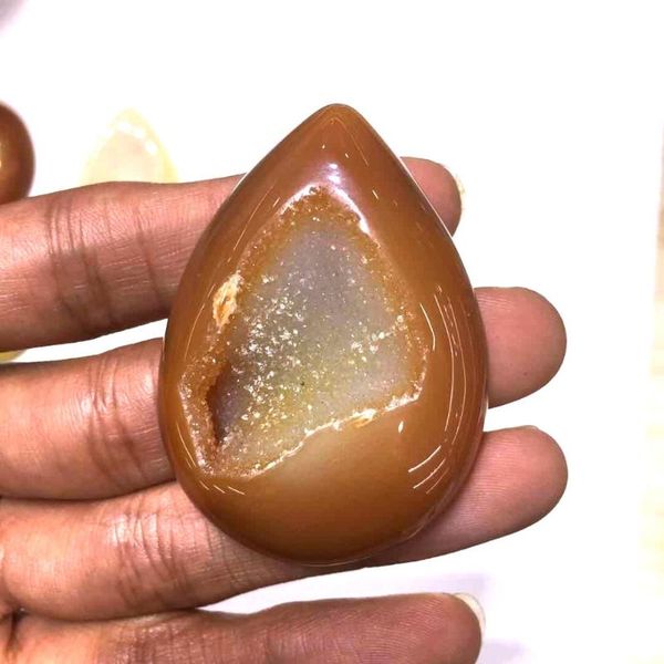 natural agate crystal hole chalcedony cornucopian pendant to attract money strengthen business transport decorative objects & figurines
natural agate crystal hole chalcedony cornucopian pendant to attract money strengthen business transport decorative objects & figurines