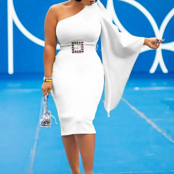 casual dresses autumn 2021 europe america fashion one shoulder flared sleeves high waist women's dress solid color temperament, Black;gray
casual dresses autumn 2021 europe america fashion one shoulder flared sleeves high waist women's dress solid color temperament, Black;gray