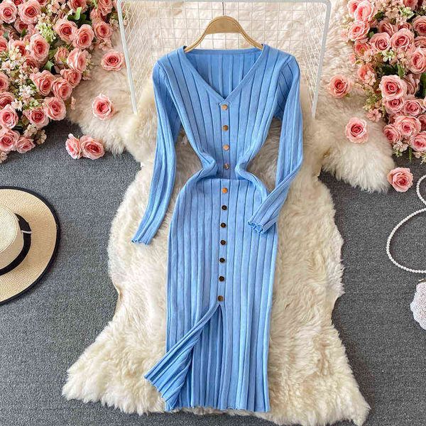 autumn winter temperament slim stretch v-neck knitted dress long sleeves slim bodycon tight slit long sweater dress office lady y1204, Black;gray
autumn winter temperament slim stretch v-neck knitted dress long sleeves slim bodycon tight slit long sweater dress office lady y1204, Black;gray
