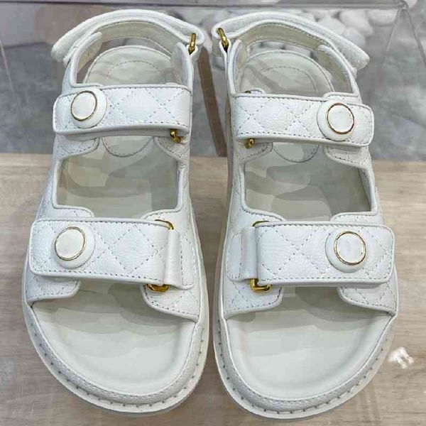 real leather hook woman shoes dad sandals woman pink hook casual shoes women new sandalias new mujer fashion woman shoes flat, Black
real leather hook woman shoes dad sandals woman pink hook casual shoes women new sandalias new mujer fashion woman shoes flat, Black