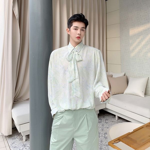men's casual shirts men thin translucent long sleeve bow tie male korea style streetwear vintage flower print fashion show dress shirt, White;black
men's casual shirts men thin translucent long sleeve bow tie male korea style streetwear vintage flower print fashion show dress shirt, White;black