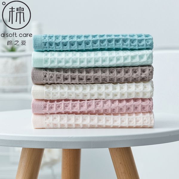 handkerchiefcotton love pure cotton 40 strand waffle bath plain square towel, Blue;white
handkerchiefcotton love pure cotton 40 strand waffle bath plain square towel, Blue;white