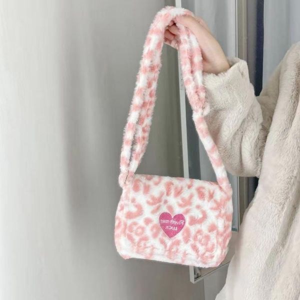 waist bags cute leopard print women furry shoulder crossbody bag soft plush messenger fashion design ladies purse handbags
waist bags cute leopard print women furry shoulder crossbody bag soft plush messenger fashion design ladies purse handbags