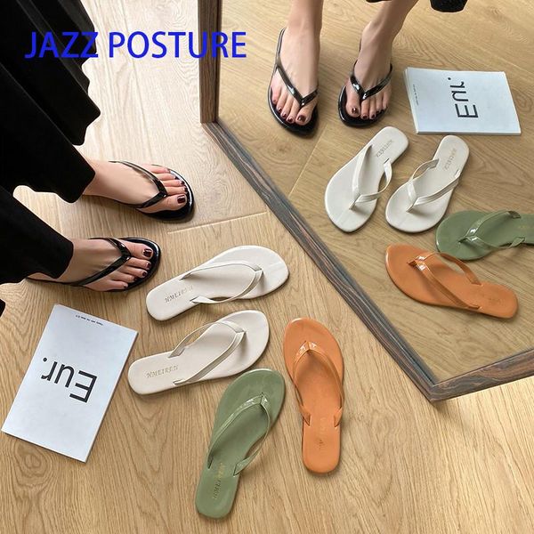 slippers casual beach women slipper sandals brand 2021 design summer home flat flip-flops shoes female big size z562, Black
slippers casual beach women slipper sandals brand 2021 design summer home flat flip-flops shoes female big size z562, Black